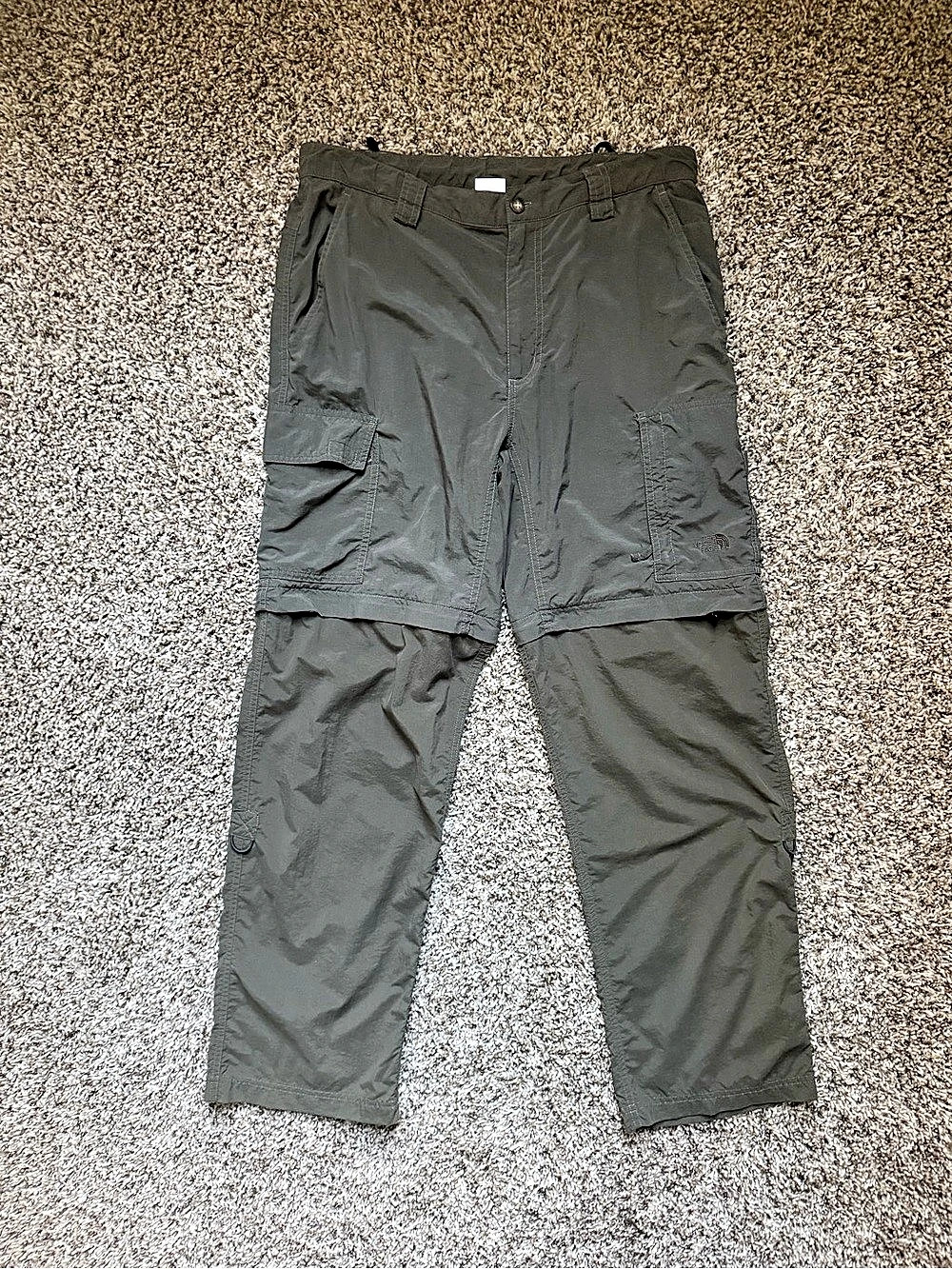 The North Face Convertible Cargo Pants Green Medium